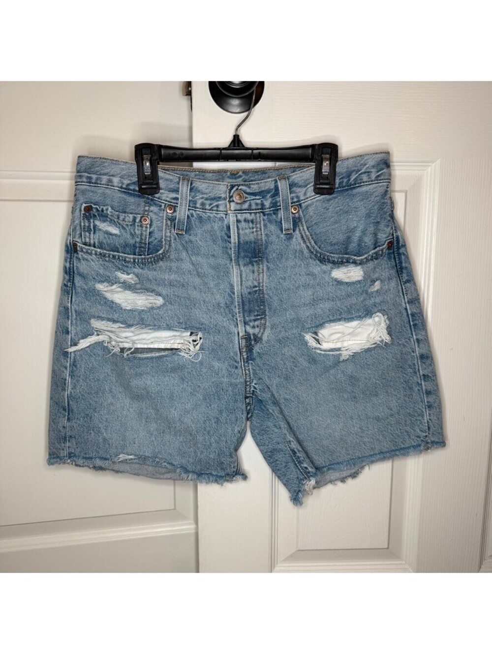 Levi's 501 Cut Off Distressed Cut Off Button Fly Denim Jean Shorts Women Sz 30